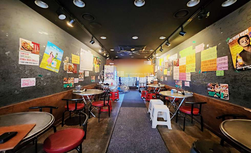 서울 강남구 논현동 12P 상가 l 논현먹자 l 1층상가 l 주7일상권 월세 매물번호 10073 사진 3