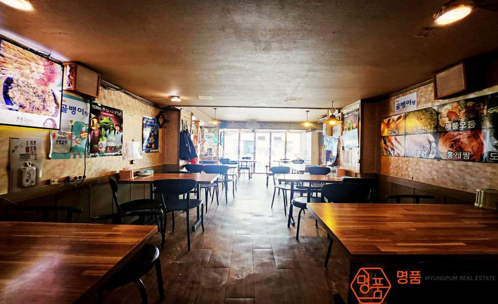 서울 강남구 논현동 45P 상가 I 논현역 I 메인상권 I 1층 상가 월세 매물번호 10082 사진 3