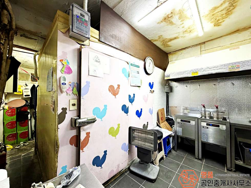 서울 강남구 논현동 10P 상가 I 영동시장 I 작은창고有 I 가성비 I 1층상가 월세 매물번호 10084 사진 5