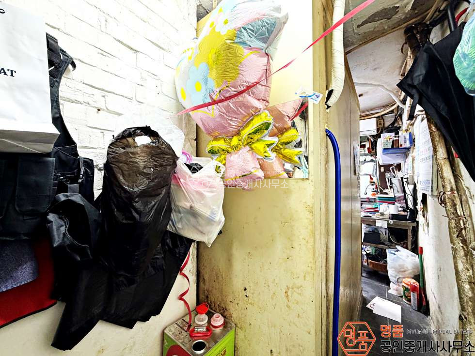 서울 강남구 논현동 10P 상가 I 영동시장 I 작은창고有 I 가성비 I 1층상가 월세 매물번호 10084 사진 8