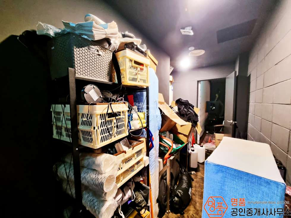 서울 강남구 논현동 주건축물제1동 105P 지하상가 I 논현메인 I 창고단독사용 I 엘베출입가능 I 체육시설추천 월세 매물번호 10382 사진 19