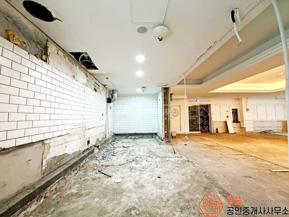 서울 강남구 역삼동 49P 상가 I 강남역세 I 메인상권 I 유동인구 多 I 무권리 월세 매물번호 10385 사진 8