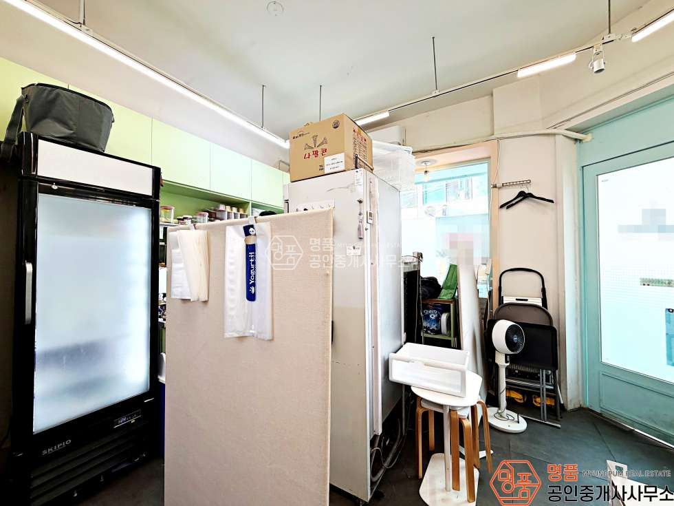 서울 강남구 역삼동 사진有 I 18P 상가 I 도곡주민센터인근 I 코너1층 월세 매물번호 10516 사진 7