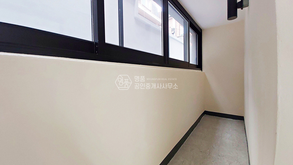 서울 서초구 반포동 신논현역 인근 I 리모델링 I 깔끔한 인테리어 I 사무실 추천 월세 매물번호 10902 사진 3