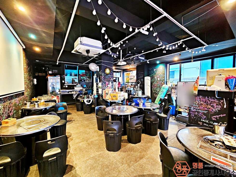서울 강남구 논현동 15P 포차 I 논현역 I 먹자상권 I 사진有 월세 매물번호 10080 사진 1