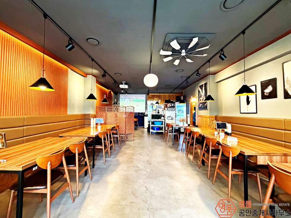 서울 강남구 논현동 30P 음식점 I 신논현메인 I 내부컨디션최상 I 야장가능 월세 매물번호 10130 사진 1