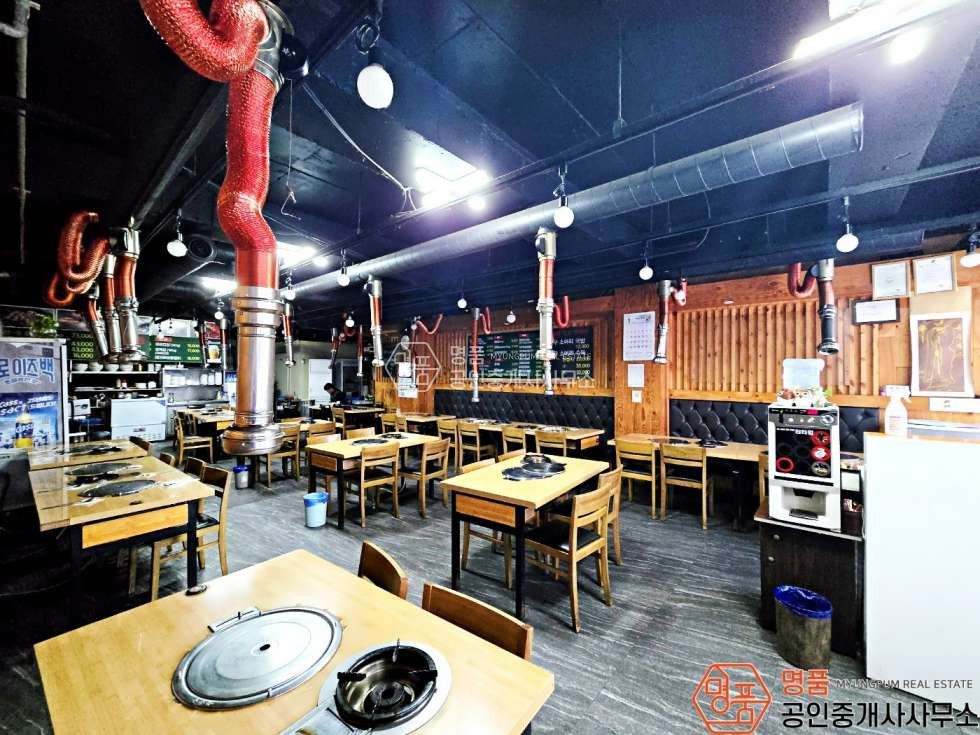 서울 강남구 논현동 50P 음식점 I 신논현역세 I 메인상권1층 I 가성비상가 월세 매물번호 10134 사진 2