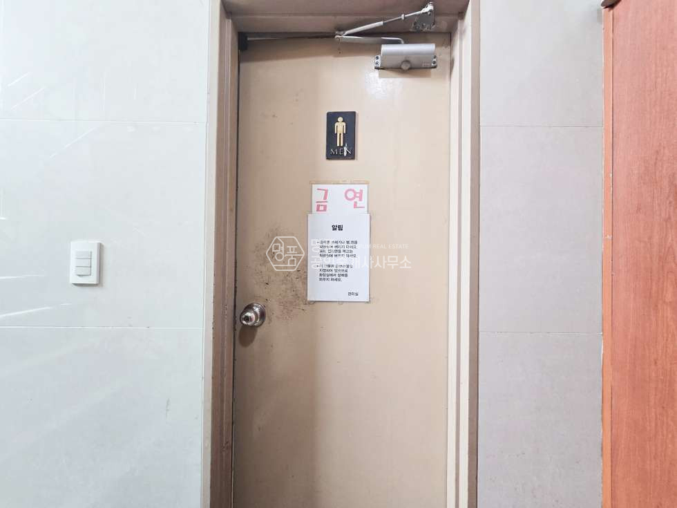 서울 강남구 논현동 학동역 5분거리 테라스 있는 사무실 월세 매물번호 10352 사진 7
