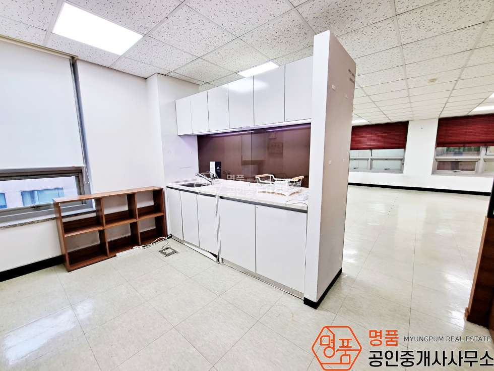 서울 강남구 대치동 60P 사무실 I 삼성역 I 내외관S급 I 가성비 I 사무실 월세 매물번호 10531 사진 10