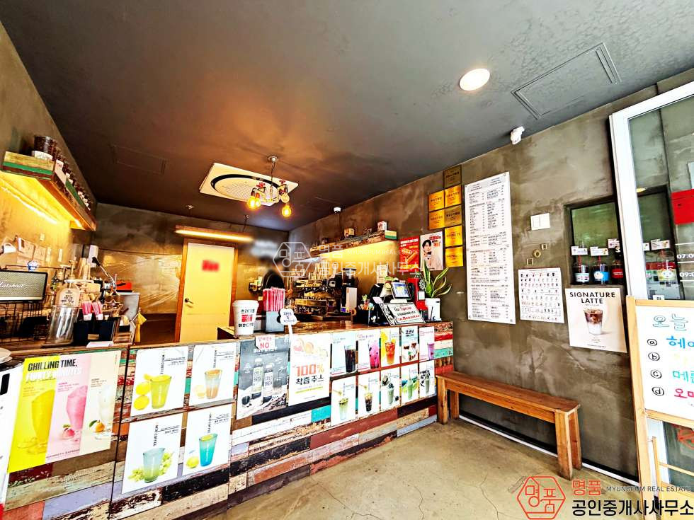 서울 강남구 논현동 12P 상가 I 강남구청역세 I 복합상권 I 유동인구 多 I 노출최상1층 월세 매물번호 10713 사진 3