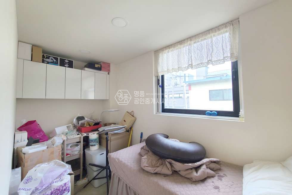 서울 강남구 논현동 18P 네일샵 l 논현역 역세권 l 권리 협의 l 내부 깔끔 월세 매물번호 10059 사진 5