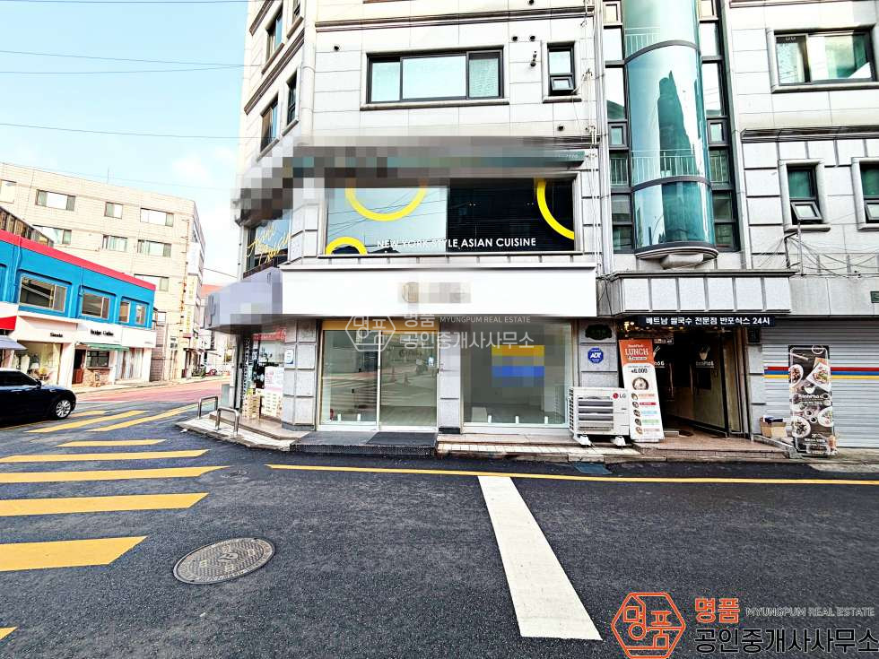 서울 강남구 논현동 10P 상가 I 논현초블럭 I 대로변 I 내부깔끔 I 권리금소액 월세 매물번호 10140 사진 8