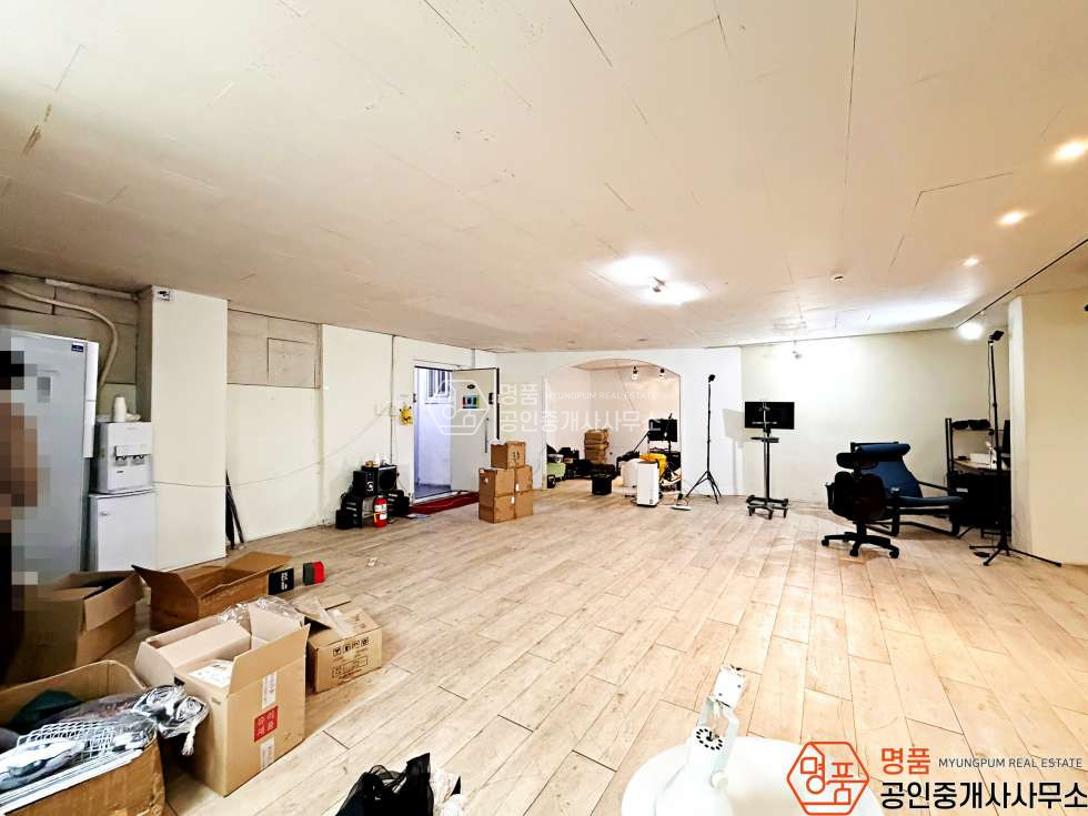 서울 강남구 논현동 26P 상가 I 논현역세 I 내부깔끔 I 갓성비지하상가 월세 매물번호 10217 사진 5