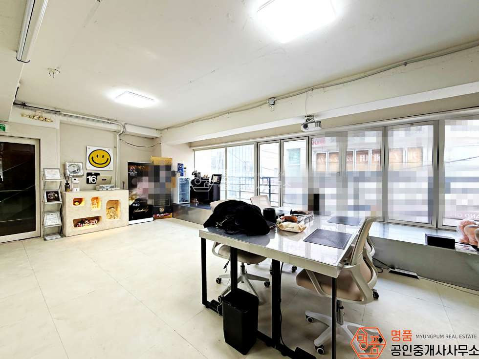 서울 강남구 논현동 논현초인근 I 신논현역세 I 내부깔끔 I 가성비 I 상가사무실 월세 매물번호 10299 사진 3