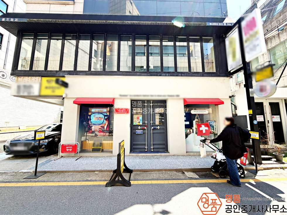 서울 강남구 신사동 25P 상가 I 신사세로수길 I 메인상권 I 노출최상 I 1층상가 월세 매물번호 10388 사진 1