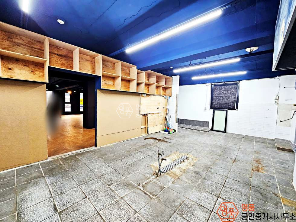 서울 강남구 논현동 32P 상가 l 논현역 역세권 l 무권리 l 요식업 가능 월세 매물번호 10397 사진 6
