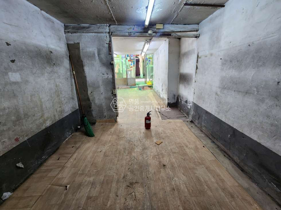 서울 강남구 논현동 소형상가 I 논현영동시장 I 음식점가능 I 가성비 월세 매물번호 10605 사진 1
