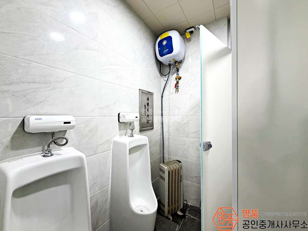 서울 서초구 서초동 71P 상가 l 강남역세 l 메인상권 l 무권리 l 대형평수 월세 매물번호 10688 사진 10