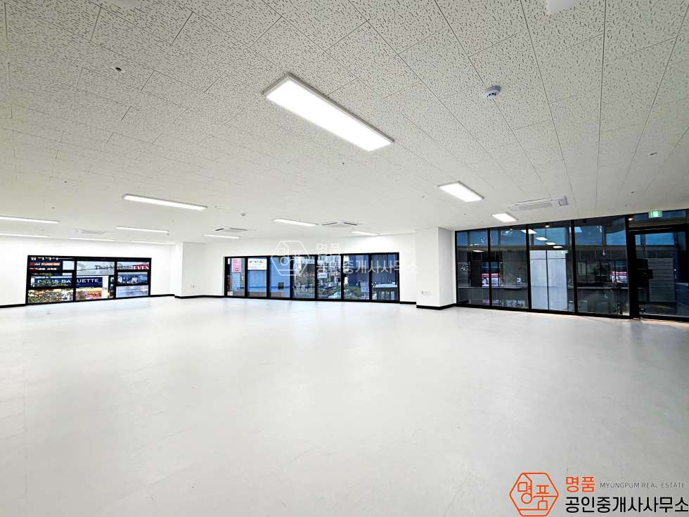 서울 강남구 논현동 62P 병의원 I 신논현역세 I 강남대로 I 코너자리 l 메디컬빌딩 월세 매물번호 10028 사진 3