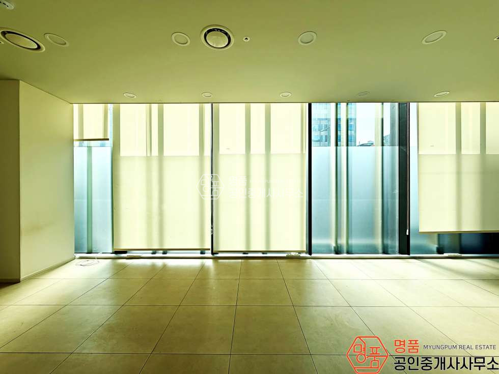 서울 강남구 신사동 90P 도산대로 I 대로변 I 신사역세 I 메디컬빌딩 I 연층임대 월세 매물번호 10050 사진 24