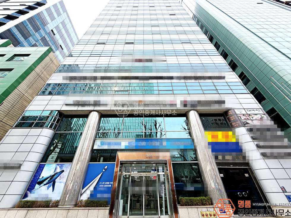 서울 서초구 서초동 96P 병의원 l 강남대로 l 대로변 l 탑층 l 용도변경가능 월세 매물번호 10100 사진 1