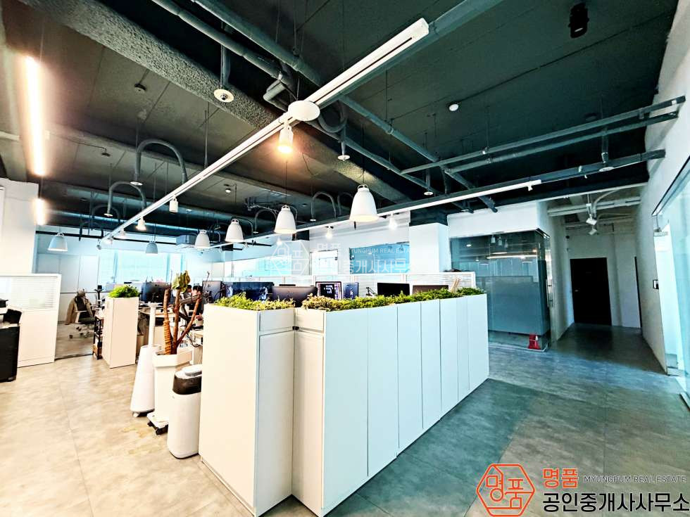 서울 서초구 잠원동 110P 병의원 l 신사초역세 l 강남대로 l 메디컬빌딩 l 사진有 월세 매물번호 10110 사진 2