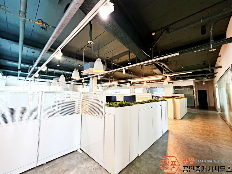 서울 서초구 잠원동 110P 병의원 l 신사초역세 l 강남대로 l 메디컬빌딩 l 사진有 월세 매물번호 10110 사진 4