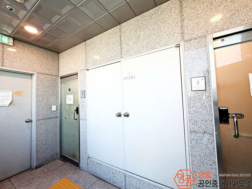 서울 서초구 잠원동 110P 병의원 l 신사초역세 l 강남대로 l 메디컬빌딩 l 사진有 월세 매물번호 10110 사진 10