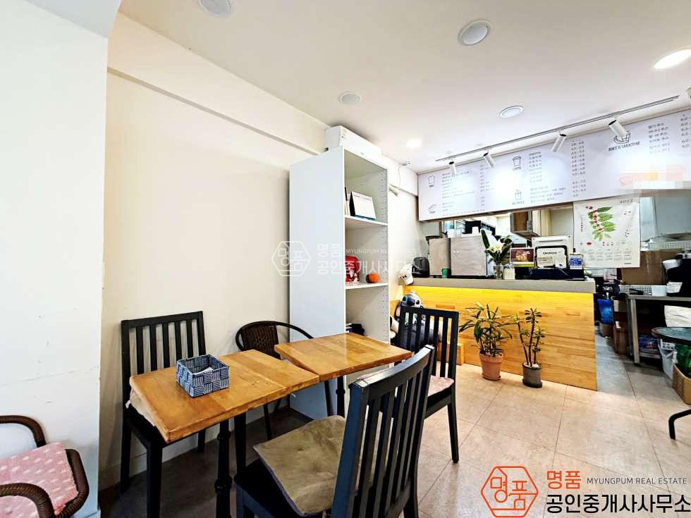 서울 강남구 논현동 10P 상가 I 논현초인근 I 가성비 I 1층소형상가 월세 매물번호 10157 사진 3