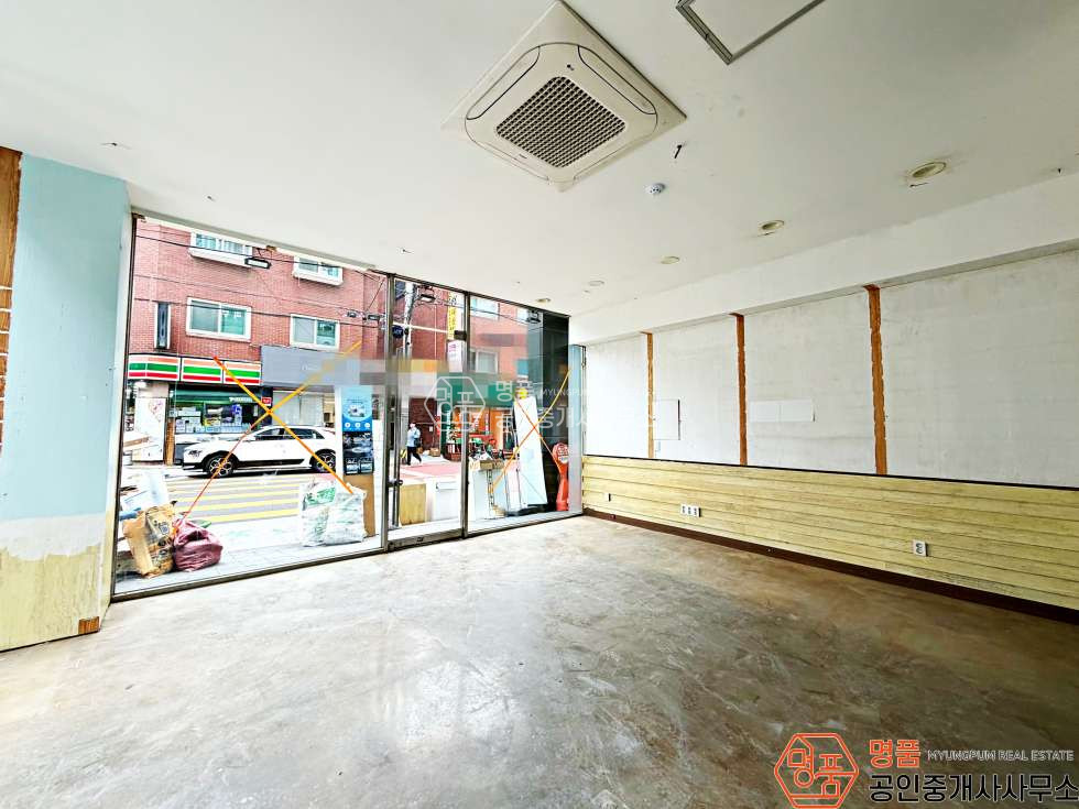 서울 강남구 논현동 10P 상가 I 논현역 I 1층 코너 I 노출효과최상 월세 매물번호 10172 사진 6