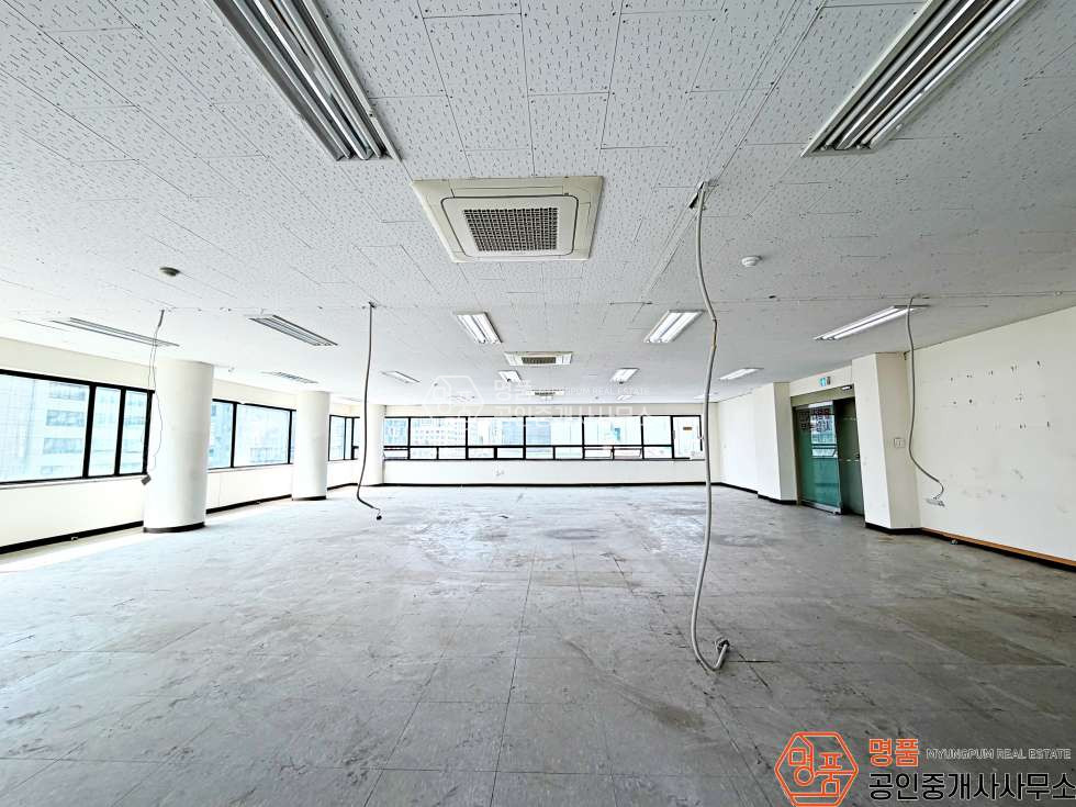 서울 강남구 도곡동 65P 병의원 I 양재초역세 I 대로변 I 가시성최상 I 코너건물 월세 매물번호 10370 사진 2