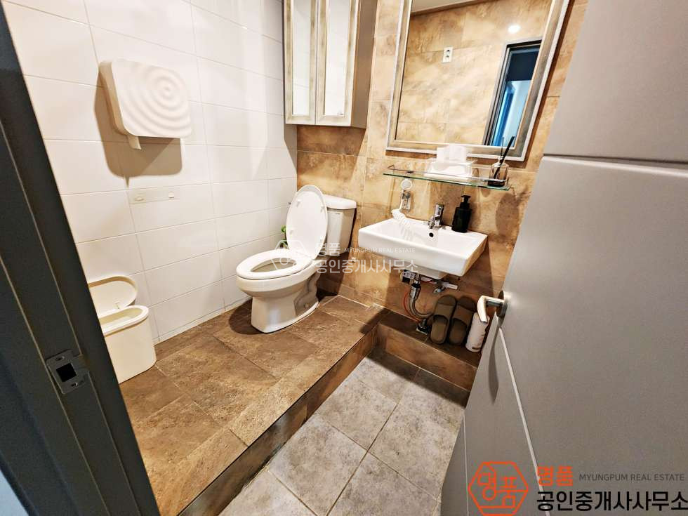 서울 강남구 논현동 논현초 인근 I 피부 미용샵 I 인테리어 굿 I 진행임박 월세 매물번호 10461 사진 13