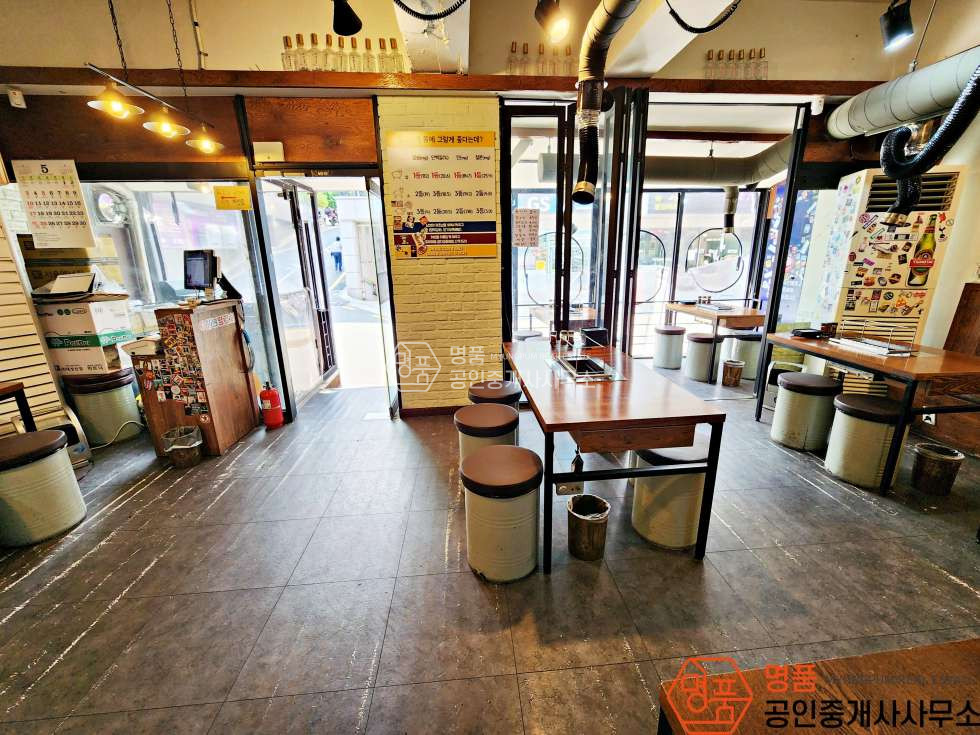 서울 강남구 논현동 언주역인근 I 초역세권 I 먹자라인 I 진행임박 월세 매물번호 10463 사진 1