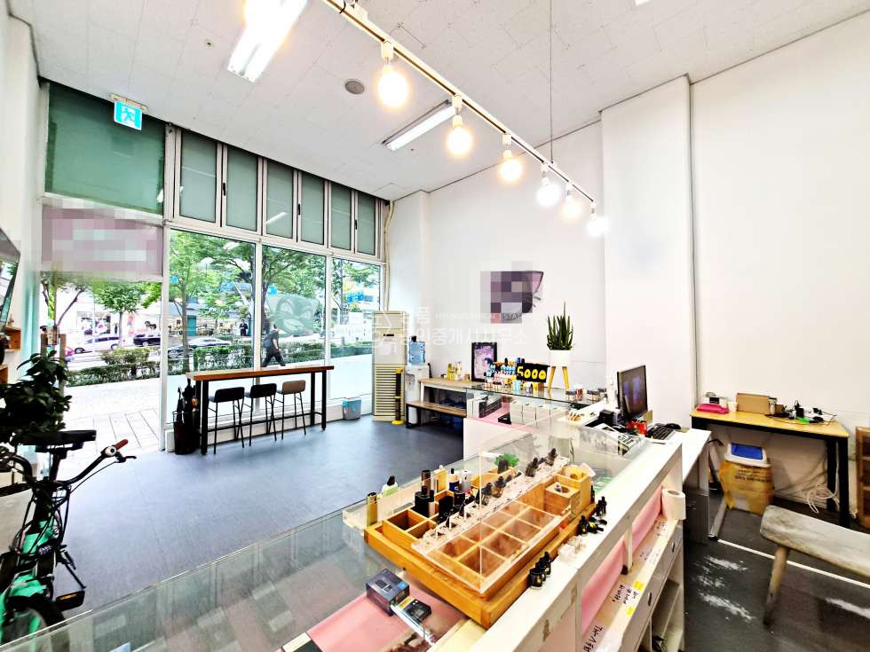 서울 강남구 논현동 근린생활시설동 15P 상가 I 선정릉초역세 I 외관상1층 I 높은층고 월세 매물번호 10492 사진 5