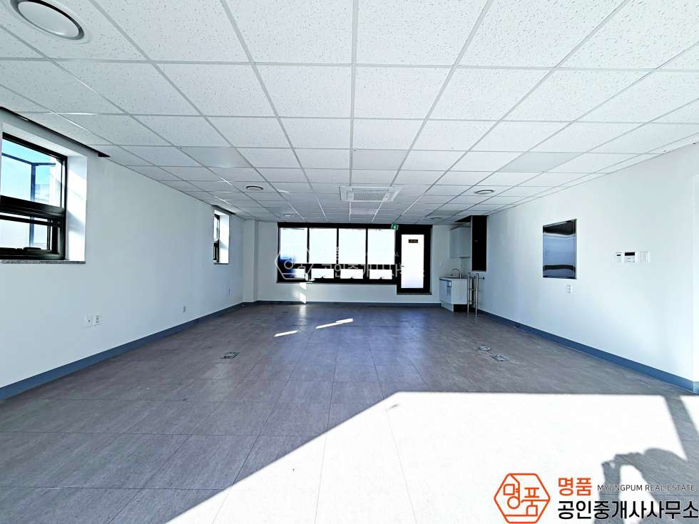 서울 강남구 논현동 기전빌딩동 단독사옥 I 논현역 I 대로변 I 옥상정원 월세 매물번호 10593 사진 9