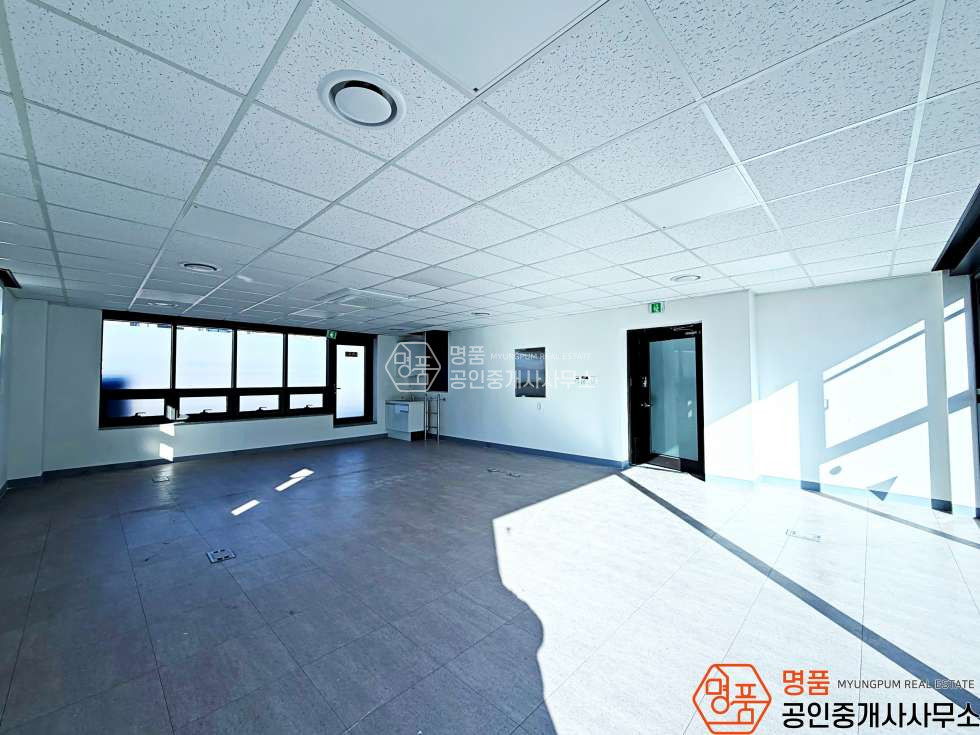 서울 강남구 논현동 기전빌딩동 단독사옥 I 논현역 I 대로변 I 옥상정원 월세 매물번호 10593 사진 10